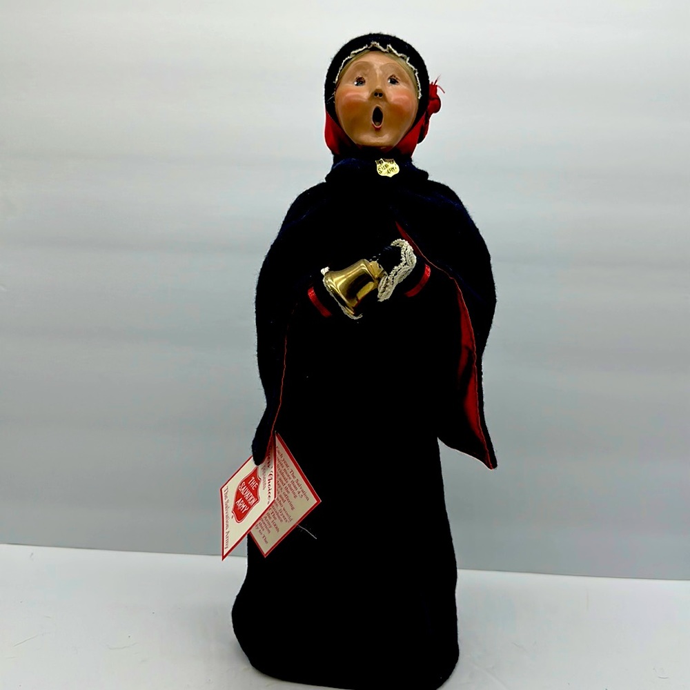 Byers’ Choice Retired Salvation Army Bell Ringer Figure